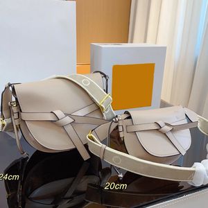 Worek komunikatów łuk vintage torby siodłowe stylowe wiązane na ramię worka na ramię luksusowa torebka designerka torba