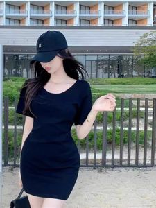 Lässige Kleider schwarzes süßes Mädchenkleid eleganter Frauen Sommer kurzärmelig Taille eng schlankes Aussehen Mode verpackte Hüftrock 3LP3