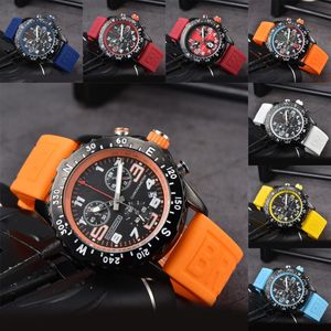 Högkvalitativ designer Watches Avenger Endurance Pro 44mm gummiband Kronograf Relojes Pin Buckle rostfritt stål lyxklockor Datum SB048 C4