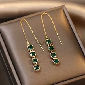 Pieno lampadario Splendido splendido zircon Green Zircon Pietre Nappel Oreentro Orecchini di personalità in oro alla moda coreano per donne H240423