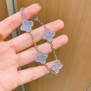 Populära överraskning Små gåvor och smycken för höga nya Fourleaf Flower Armband Natural Purple Jade med originalarmband med vanliga Vanly och F -familjerarmband