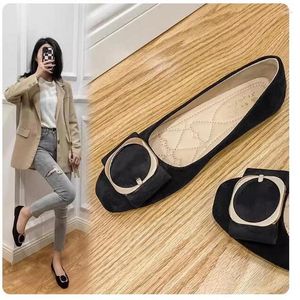 Buty swobodne 2024 Kobiet Flat Designer Woman Luksus Moccasins Fashion Women Flats Office Panie Zapatillas Mujer