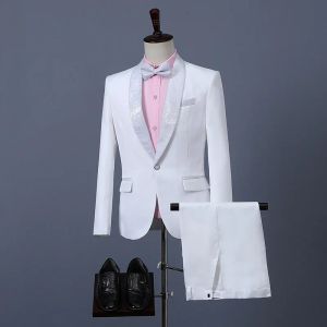 Garnitury 2023 Nowy garnitur męski garnitur w stylu Koreański garnitur Slim White Professional Best Man Groom Sukienka z muszką Tuxedo