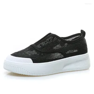 Casual Shoes Swyivy Sexy Lace Women Platform Sneakers 2024 Kvinnlig kausal slip på loafers platt för