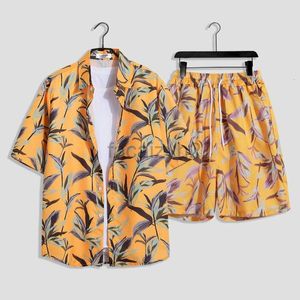 Herrspårar Streetwear 2024 Sommarn Ny kortärmad skjorta Män Hawaiian Blossom Shirt Casual Set Printed Loose Two Piece Set Fashion Set