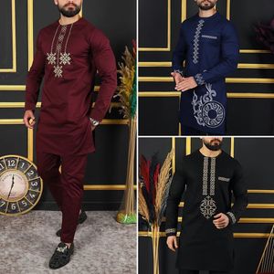 Kaftan Luxury Men Passar Embroied Top Trousers 2 Piece Set Dashiki African Traditionella etniska stilkläder för man Bröllopsklänning 240412