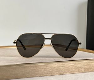 Vintage Pilot Sonnenbrille Gold Metall Rahmen Dunkelgraue Linsen Männer Sommergläser Sunnits Gafas de Sol Shades Uv400 Schutz Brillen