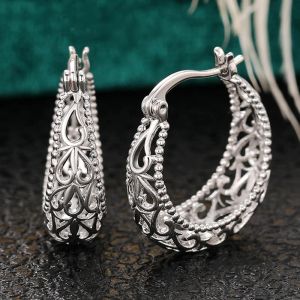 Earrings Huitan Graceful Hollowout Design Hoop Earrings Lady Elegant Delicate Accessories for Anniversary Metal Silver Color Jewelry