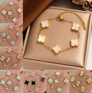 Com box Fashion 18k Gold Charm Bracelets revestidos para mulheres e homens de alta qualidade clássicos de quatro folhas jóias de grife de grife