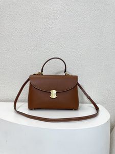 Designer kvinnor crossbody väska äkta läder axel väska hög kvalitet klassisk lyx tonåring plånbok damer retro mode sadel väska