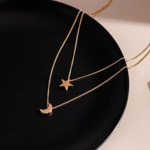 Necklaces New Simple Romantic Girls Star Moon Necklace Gold Silver Color Clavicle Chain Necklaces for Women Birthday Day Gifts