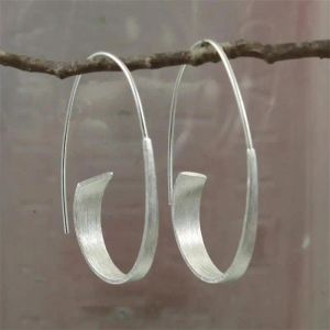 Orecchini semplici color argento in argento indiano orecchini a cerchio rotondo a spirale geometrici per donne dichiarazione di moda dono di gioielli di brincos