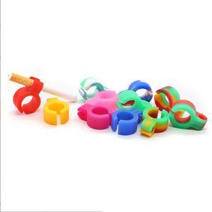 New Models Silicone Cigarette Holder Tobacco Finger Ring Joint 8 Colors For Hookahs Water Bubbler Bongs Oil RIgs Smoking Pipe Tools