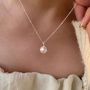 925sterling Silver Woman Style Pure Single Natural Pearl for Necklace Women con elegante luce e irregolare Collarbone Catena Vintage Choker Collane