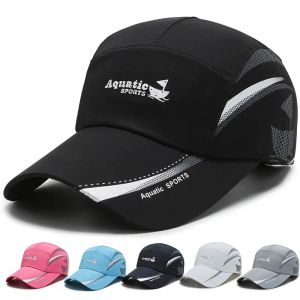Akcesoria wiosna letnia czapka sportowa na świeżym powietrzu HATS HATS Szybkie suszące wodoodporne czapki baseballowe Regulowane czapki słoneczne dla kobiet mężczyzn
