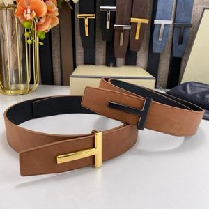 Cintos 2024 Cinturão masculino De designer de alta qualidade Homens de moda letra Luxury Famous Leather Jeans Cowskin Strap 3,8cm