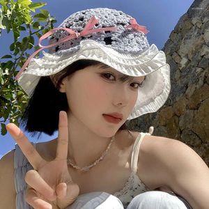 ベレーツホローハンドメイド織り弓帽子女性春/夏の屋外旅行パフォーマンスの面小さな韓国のキャンディー美しい