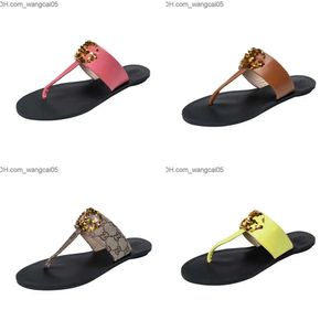 Kvinnors tofflor skor g familjen flip flops kvinnors tofflor bär utanför bilder sandaler kvinnor t240220