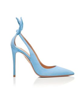 クールな高級デザイナーサンダル女性ポンプaquazzura- bow tie pump suede革先の先の尖ったつま先の切り抜きスリングバックレディウェディング花嫁ドレスシューズeu35-43