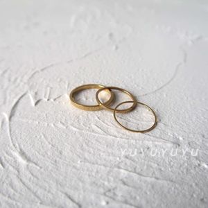 Anello set a strati placcati in oro in oro in oro per donne con gioielleria