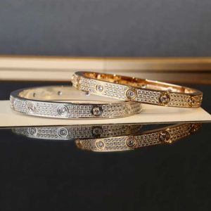 High End jewelry bangle for Carter women V Gold Plated Precision CNC Wide Full Sky Star Full Diamond Bracelet Twelve Main Diamonds and Advanced Feel Bracelet Original