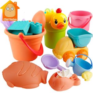 Summer Silicone Soft Baby Beach Toys Kids Mesh Bag Bath Play Set Party Cart Ducks Bucket Sand Molds Tool Water Game 240411