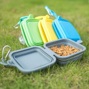 Karmienie Składana miska dla psów Kot Outdoor Pet Feeder Portable Produkt Pet Produkt podróżny zamieszek silikon