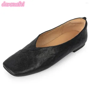 Scarpe casual Danxuefei femminile vera in pelle vera di piedi quadrati piatti slip-on mochioni per leisure morbide mocasine di alta qualità