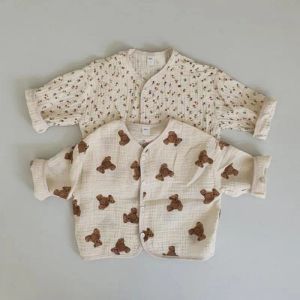Palto Bahar Yeni Bebek Kız Yaz Pamuk Keten Hırka Sevimli Ayı Baskı Erkek Ceket Moda Kiraz Baskı Kızlar İnce Ceket Toddler Tops
