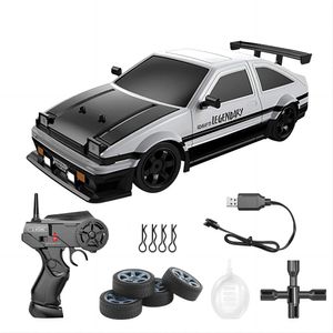 Elektro-/RC -Auto 2.4g Drift RC Car 4WD Hochgeschwindigkeit RC Drift Car Toy Fernbedienungssteuermodell Fahrzeug Auto RC -Fahrzeug mit leichter Spray für Kinder T240422