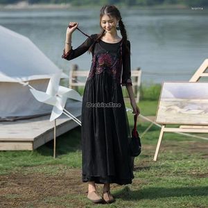 Ethnic Clothing 2024 Women's Chinese National Style Embroidery Sleeveless Yarn Dress Retro Fashion Elegant Floating Long S730