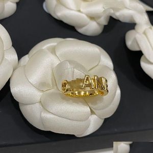 Band Rings Luxurys Designers Fl of Diamonds Floral Vintage mässing Open Ring Flower Unique Design European och American Female Drop Deli OT1BE