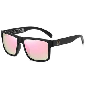 Solglasögon 2024 Högkvalitativ lyxig värmevåg Brand Square Goggles Womens Mens UV40006