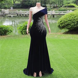 New Arrival Red Formal Evening Dresses 2024 Sheer Cap Sleeve Beadings Sequins Long Party Prom Gowns For New Years Dress Vestidos