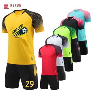 Fans Tops Tees Childrens Teenagers Football Jersey Set 24/25 Short Sleeve Custom Soccer Uniform Clothing For Men Adult DIY Print Name Number Y240423