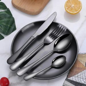 Conjuntos de utensílios de jantar reutilizável aço inoxidável de talheres de mesa de viagem para viagens para viagens de viagem com superfície polida de bolsa organizadora para