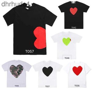 Fashion Mens Play t Shirt Designer Red Heart Commes Casual Women Shirts Des Badge Garcons High Quanlity Tshirts Cotton Embroidery Top G7Q1 YVP6