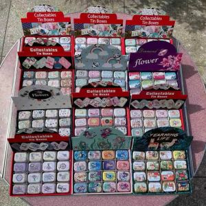 BIIN 32 PCS/Lotto all'ingrosso Mini Eleganti Tins Flower Box Balm Balm Balm Porm Porm Porm Porta