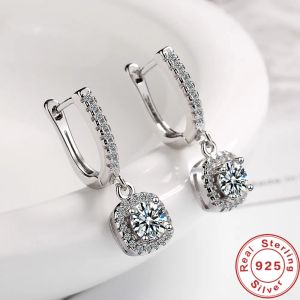 Örhängen 2ct Moissanite Huggie Hoop Earring For Women Lab Created Diamond 925 Sterling Silver Dainty Hoop Dangle Earring Fine Jewelry