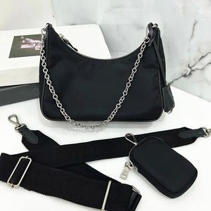 Top -Qualität Designer Umhängetasche für Frau weiße schwarze Taschen Luxurys Handtasche Geldbörsen Mode Nylon -Tasche Cross Lod Bag Mann Pochette Satchel Achselmessener Messengerbeutel