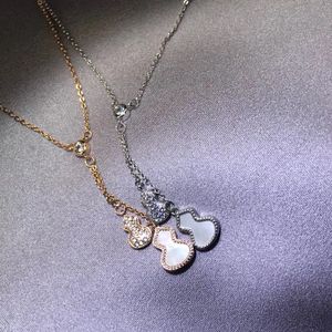 デザイナーQeelin S925シルバーKirin Gourd Full Diamond Necklace Womens High Edition 18Kフルダイヤモンドネックレスライトラグジュアリー汎用カラーチェーンダブルグル