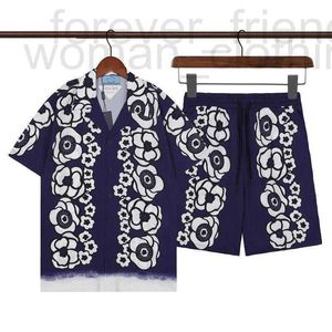 Herrspårsdräkter Designer Designer Ice Thin Short Sleeved Shirt and Shorts Set Mäns kvinnors löst passande pyjamas QBM4 5YYS