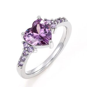 Band Huitan Unique Purple Cubic Zirconia Heart Ring Women Engagement Wedding Party Temperament Elegant Kvinnliga smycken Nyligen designade