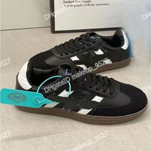 Men Shoes Casual Sport Sneakers Sola Durável Novo Moda Mulheres Corrida Tênis Mesh Sapatos respiráveis unissex Zapatos Trainers