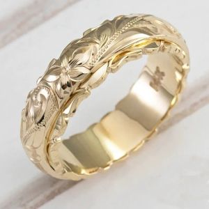 Bande Bande intagliate a mano Hawaiian Heilloom Heritage Scroll Wedding Band 14k Gold Plumeria Incisione Plumeria Ring per donne o uomini