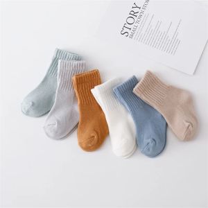 Strumpfhosen Lawadka 6pairs/Set 012 Monate Neugeborene Baby Jungen Mädchen Socken Baumwolle Solid weiche Säuglingsocken für Mädchen Jungen Frühling Herbst Korea Stil Stil