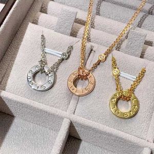 Designer Brand Carter Gold Necklace New 18k Plated Light Luxury Small Rose Cake Big Collar Chain Female