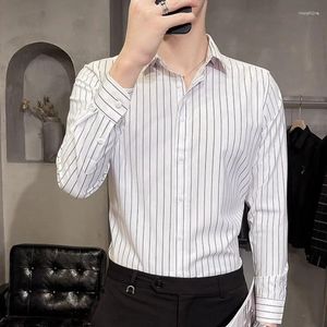 Рубашка для мужских платьев рубашки и блузки формальная одежда Деловая полосатая полосатая мужская топ -верхняя элегантная элегантная пуговица Asia Высококачественное XXL Corean