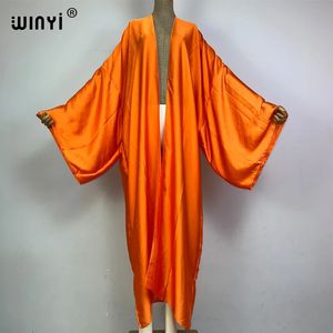 Winyi Kimono Boho Monocolour Kaftans Beach Giyim Kadınlar için zarif tatil kıyafetleri giyiyor