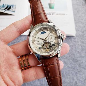 2024WIS Platform Big Flywheel 5-Pin Fashion Belt Machinery European Brand Watch